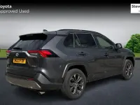 Usado Toyota RAV4 Design 218 HP (160 kW) 2025 SUV