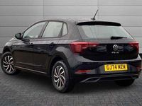Used VW Polo Life 80 HP (58 kW) 2024 Black Hatchback