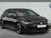 Używany VW Golf VIII R-line 147 KM (108 kW) 2025 Czarny Hatchback