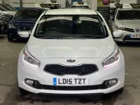 Używany Kia Ceed 2015 Biały Hatchback