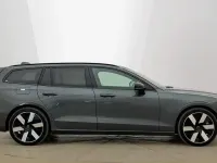 Used Volvo V60 Ultra 449 HP (330 kW) 2025 Green Estate