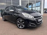 Used Peugeot 82 Allure Premium 2017 Hatchback