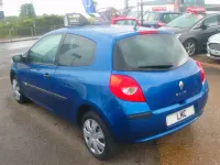 Używany Renault Clio II Extreme 75 KM (55 kW) 2009 Niebieski Hatchback