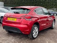 Usado Citroën DS4 115 CV (84 kW) 2012 Rojo Utilitario