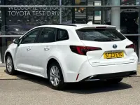 Used Toyota Corolla 138 HP (101 kW) 2023 White Estate