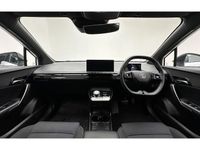 Used MG MG4 EV SE 2023 White Hatchback