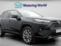Used Toyota RAV4 Hybrid 219 HP (161 kW) 2022 Black SUV
