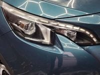 Used Peugeot 5008 GT-line 131 HP (96 kW) 2019 Green Estate