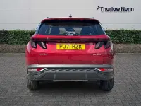 Used Hyundai Tucson SE 180 HP (132 kW) 2021 Red SUV