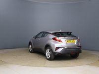 Used Toyota C-HR 122 HP (89 kW) 2018 Silver SUV