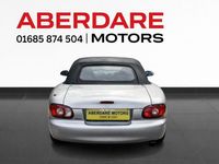 Begagnad Mazda MX5 Edition 2005 Silver Cab