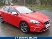 Used Volvo V40 R-Design 120 HP (88 kW) 2015 Red Hatchback