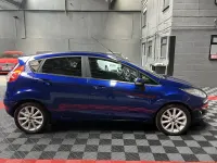 Used Ford Fiesta Titanium 125 HP (91 kW) 2017 Blue Hatchback