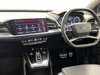 Used Audi Q4 e-tron Black Edition 210 kW (286 HP) 2025 White SUV