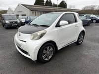 Used Toyota iQ 68 HP (50 kW) 2009 White Hatchback