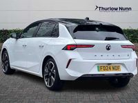 Second-hand Vauxhall Astra Ultimate 114 kW (156 CP) 2024 Alb Hatchback
