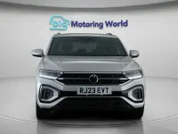 Begagnad VW T-Roc R-line 150 HK (110 kW) 2023 Grå SUV