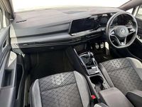 Used VW Golf VIII R-line 128 HP (94 kW) 2022 White Hatchback