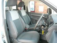 Used VW Caddy Life 101 HP (74 kW) 2011 Silver MPV