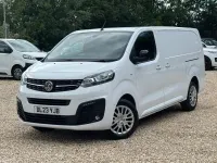 Used Vauxhall Vivaro 100 HP (73 kW) 2023 White MPV