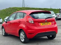 Used Ford Fiesta Zetec 82 HP (60 kW) 2015 Red Hatchback