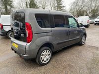 Used Fiat Doblò 95 HP (69 kW) 2019 Grey MPV