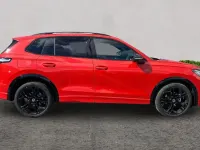 Used VW Tiguan R-line 147 HP (108 kW) 2026 Red SUV