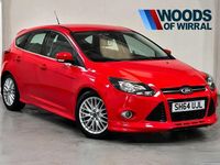 Used Ford Focus Zetec 115 HP (84 kW) 2014 Red Hatchback