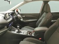 Used Nissan Qashqai Acenta Premium 140 HP (102 kW) 2023 Red SUV