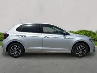 Used VW Polo Life 80 HP (58 kW) 2023 Silver Hatchback