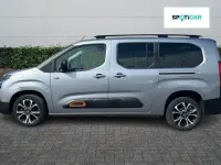 Usado Citroën Berlingo XTR 128 HP (94 kW) 2023 Cinzento Monovolume