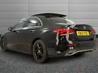 Second-hand Mercedes A200 AMG Line Premium Plus 150 CP (110 kW) 2021 Negru Berlinǎ