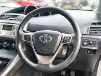 Used Toyota Verso 132 HP (97 kW) 2010 Silver MPV