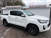 Used Toyota HiLux 150 HP (110 kW) 2021 White Pickup
