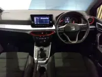 Używany Seat Arona FR 110 KM (80 kW) 2023 Szary SUV