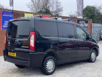 Usado Citroën Dispatch 90 HP (66 kW) 2015 Preto Monovolume