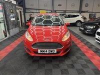 Usado Ford Fiesta Zetec 2014 Vermelho Citadino