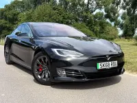 Used Tesla Model S 503 kW (685 HP) 2018 Black Hatchback