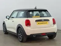 Used Mini Cooper Classic 136 HP (100 kW) 2019 White Hatchback