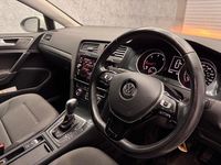 Second-hand VW Golf VII SE 150 CP (110 kW) 2017 Alb Hatchback