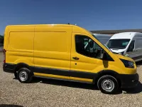 Second-hand Ford Transit 105 CP (77 kW) 2021 Galben Van