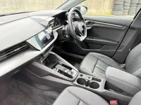 Usado Audi A3 Sport 147 HP (108 kW) 2022 Cinzento Sedan