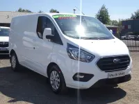 Used Ford Transit Custom Limited 130 HP (95 kW) 2022 White Van