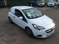 Used Vauxhall Corsa 95 HP (69 kW) 2016 White Hatchback