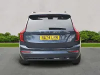 Usado Volvo XC90 Ultra 247 HP (181 kW) 2025 Azul SUV