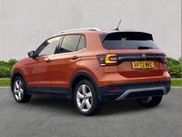 Used VW T-Cross SEL 108 HP (79 kW) 2023 Orange SUV