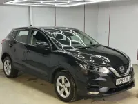 Usado Nissan Qashqai Acenta Premium 160 HP (117 kW) 2019 Preto SUV