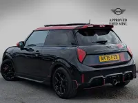 Usado Mini John Cooper Works Hatch 228 CV (167 kW) 2025 Negro Utilitario