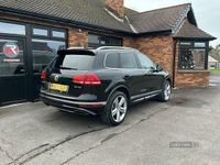 Used VW Touareg R-line Plus 262 HP (192 kW) 2017 Black SUV