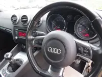 Begagnad Audi TT 201 HK (147 kW) 2007 Grå Sportkupé
